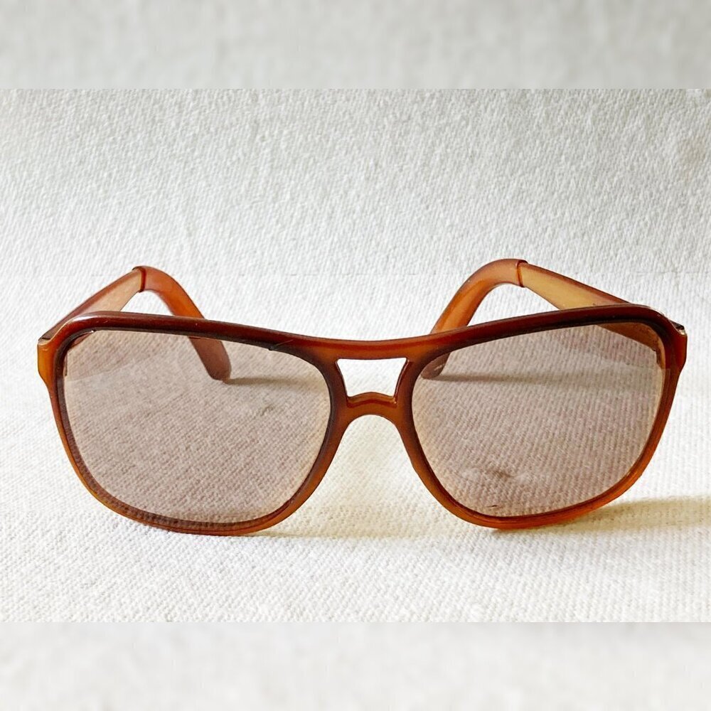 Vintage HOBIE Aviator Depose sunglasses